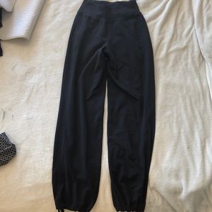 Lululemon high waisted pants